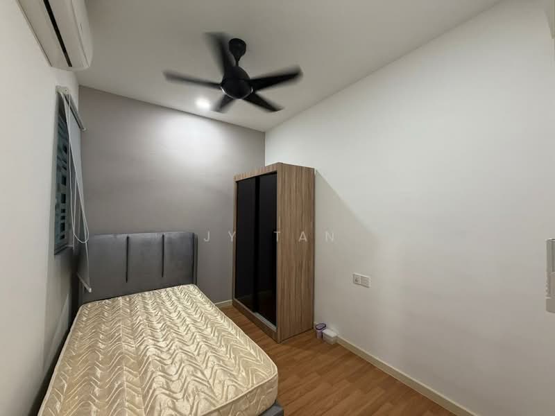 Condominium for Rent at TRI PINNACLE - JY Tan - Bedroom - PropertyGuru.com.my