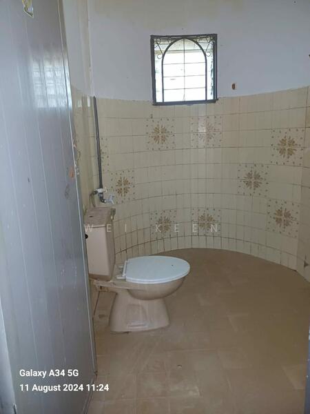 Taman Desa Rasah untuk Untuk Dijual - RM 540,000, Feb 2026 - Bathroom - PropertyGuru.com.my