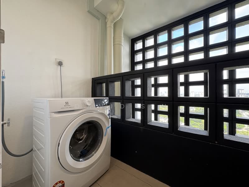 Service Residence for Rent at Maya Ara Residences - David Sin - Balcony - PropertyGuru.com.my