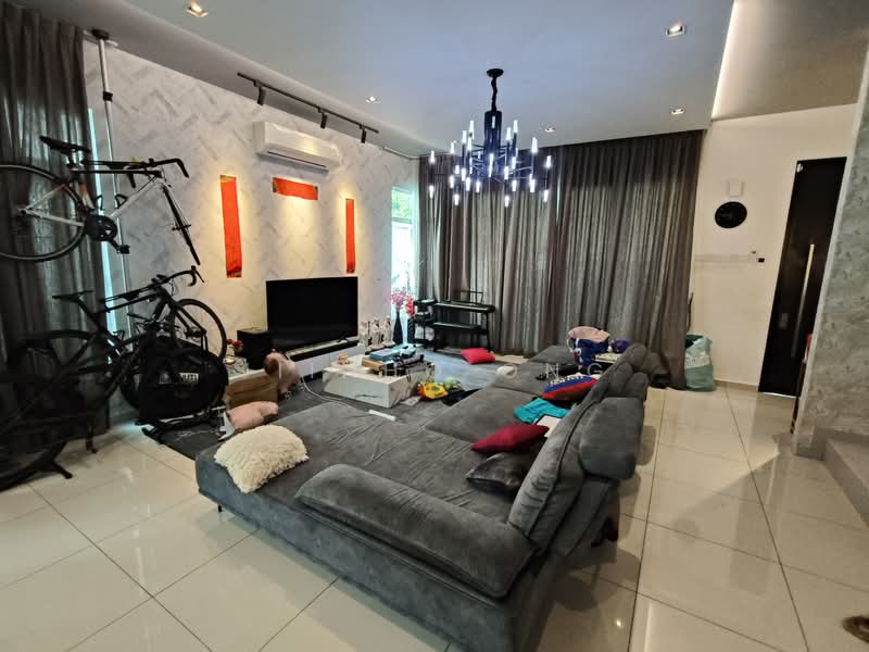 Cluster House for Rent in Iskandar Puteri (Nusajaya) (Johor) - JiinHo Ong - Living Room - PropertyGuru.com.my