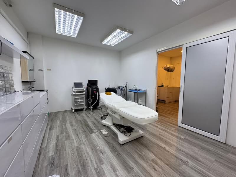 Shop / Office for Rent in Taman Mount Austin (Tebrau) - JOEY LEE - Interior - PropertyGuru.com.my