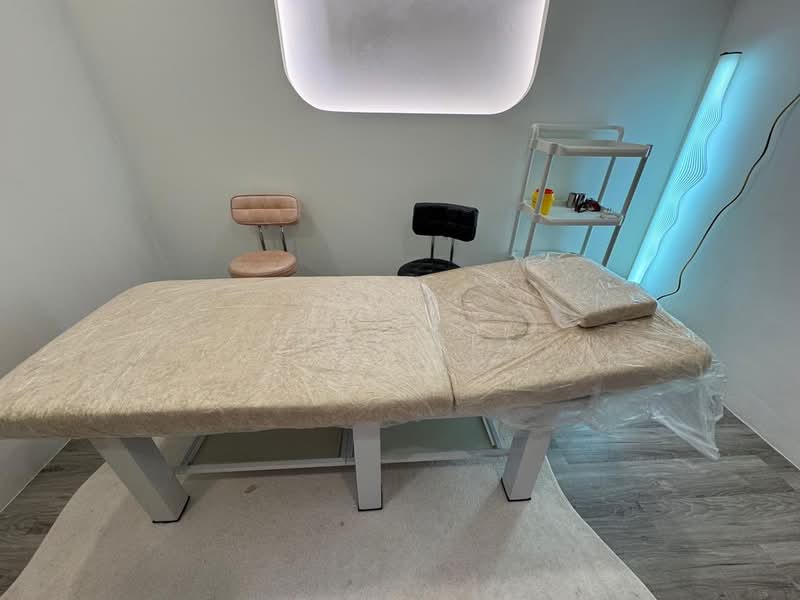 Shop / Office for Rent in Taman Mount Austin (Tebrau) - JOEY LEE - Interior - PropertyGuru.com.my