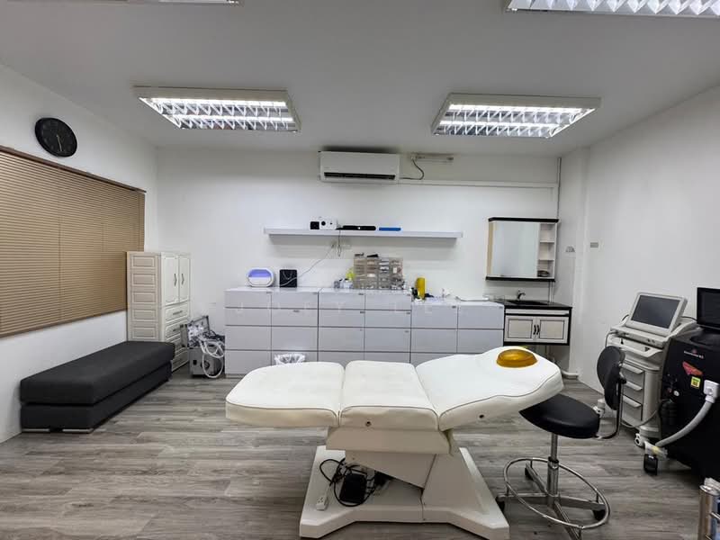 Shop / Office for Rent in Taman Mount Austin (Tebrau) - JOEY LEE - Interior - PropertyGuru.com.my