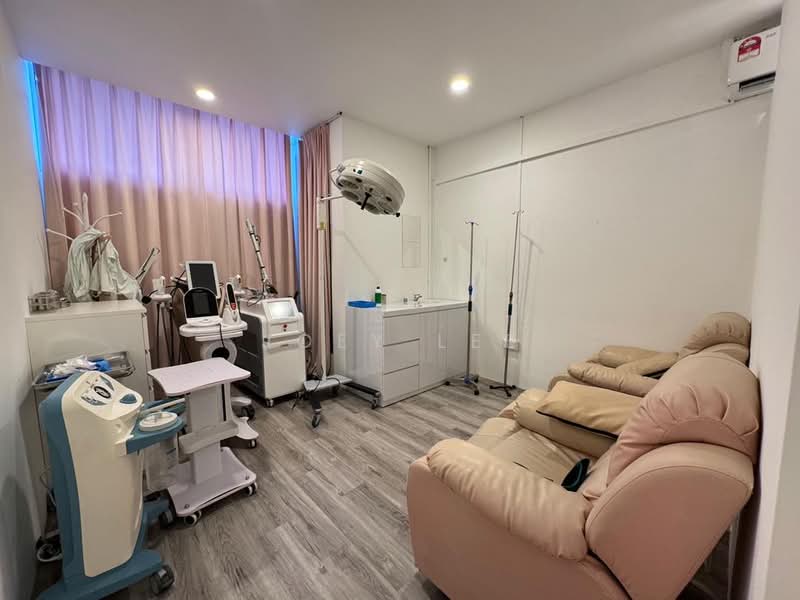 Shop / Office for Rent in Taman Mount Austin (Tebrau) - JOEY LEE - Interior - PropertyGuru.com.my