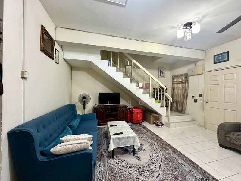 2-storey Terraced House for Sale in Setia Impian (Setia Alam) - Fazie Noor - Living Room - PropertyGuru.com.my
