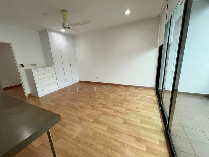 3-storey Terraced House for Sale in Prima Selayang (Selayang) - Kiing TW - Bedroom - PropertyGuru.com.my