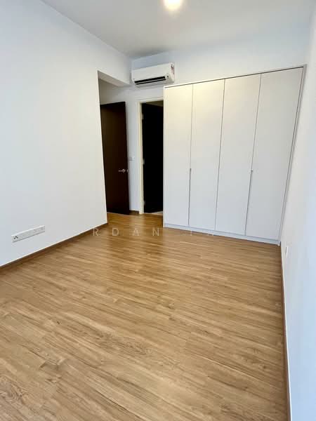 Kediaman Servis untuk Dijual di Met 1 Residences - Jordan Tang - Bedroom - PropertyGuru.com.my