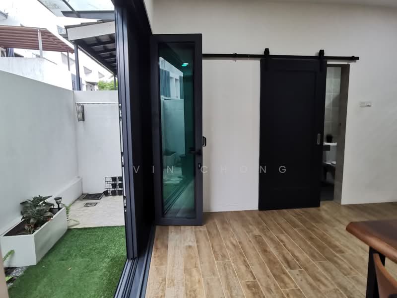 2-storey Terraced House for Sale in Laman Glenmarie (Shah Alam) - Kevin Chong - Back yard - PropertyGuru.com.my
