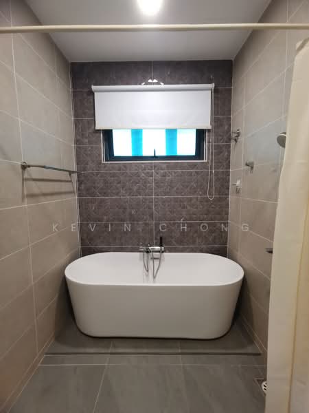 2-storey Terraced House for Sale in Laman Glenmarie (Shah Alam) - Kevin Chong - Bathroom - PropertyGuru.com.my