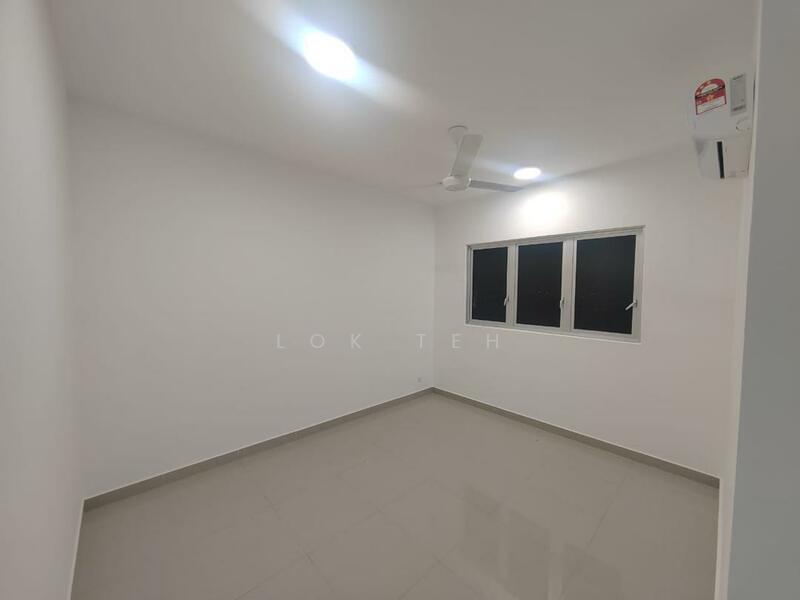 Service Residence for Sale at SkyLake Residence - Lok Teh - Interior - PropertyGuru.com.my