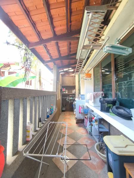 2-storey Terraced House for Sale in Bukit Rahman Putra (Sungai Buloh) - Alicia Soo - Balcony - PropertyGuru.com.my