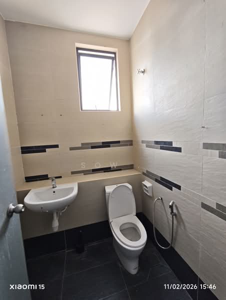 Factory for Rent in Taman Perniagaan Setia (Johor Bahru) - Sow . - Bathroom - PropertyGuru.com.my