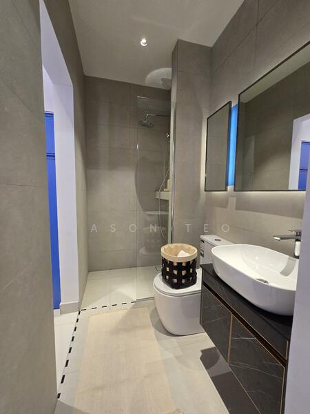 Service Residence for Sale at Majestic Gen Sphere - Jason Teo - Bathroom - PropertyGuru.com.my