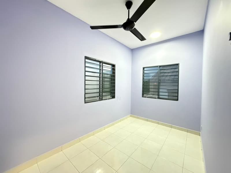 2-storey Terraced House for Sale in Taman Sari Alamanda (Serendah) - Steven Lee - Interior - PropertyGuru.com.my
