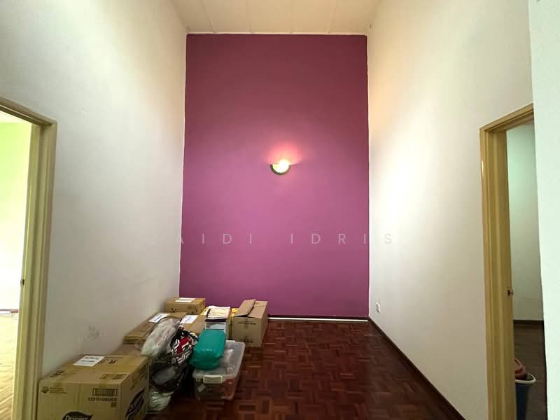2-storey Terraced House for Sale in Taman Puncak Jalil (Seri Kembangan) - Zaidi Idris - Interior - PropertyGuru.com.my