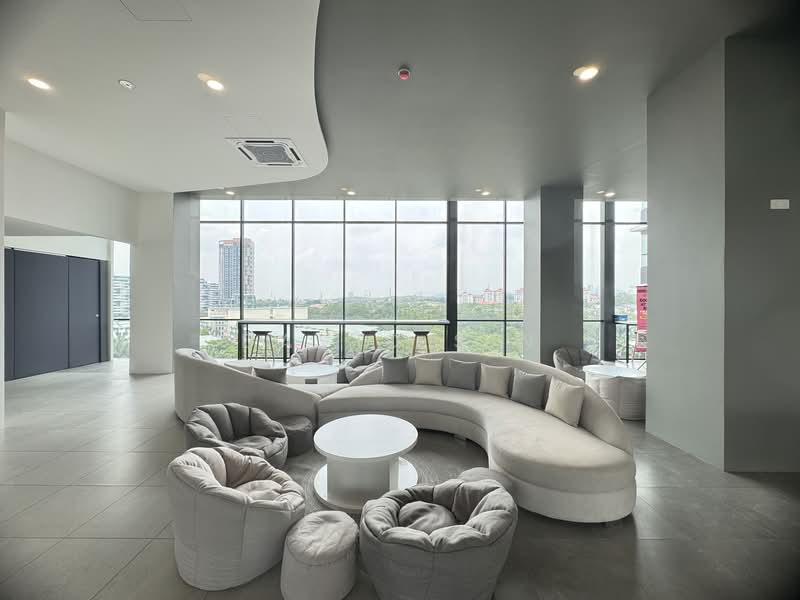 Maya Ara Residences untuk Untuk Disewa - RM 2,800 /bulan, Feb 2026 - Living Room - PropertyGuru.com.my
