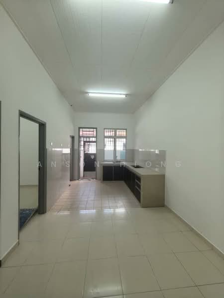1-storey Terraced House for Sale in Taman Nusa Bestari 2 (Iskandar Puteri (Nusajaya)) - Anson Hiong - Kitchen - PropertyGuru.com.my