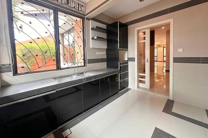 Bungalow for Sale in Bukit Rahman Putra (Sungai Buloh) - Zaidi Idris - Kitchen - PropertyGuru.com.my