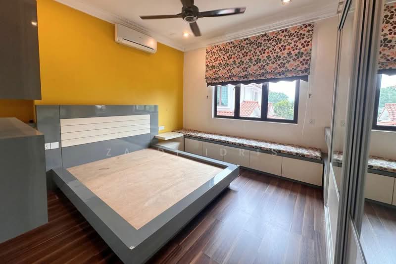 Bungalow for Sale in Bukit Rahman Putra (Sungai Buloh) - Zaidi Idris - Bedroom - PropertyGuru.com.my
