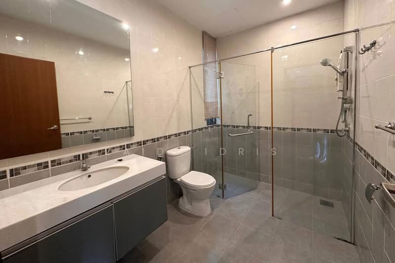 Bungalow for Sale in Bukit Rahman Putra (Sungai Buloh) - Zaidi Idris - Bathroom - PropertyGuru.com.my