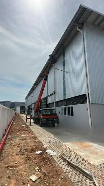 Detached Factory for Sale in Taman Industri Alam Jaya (Puncak Alam) - Vincent Lee - Exterior - PropertyGuru.com.my