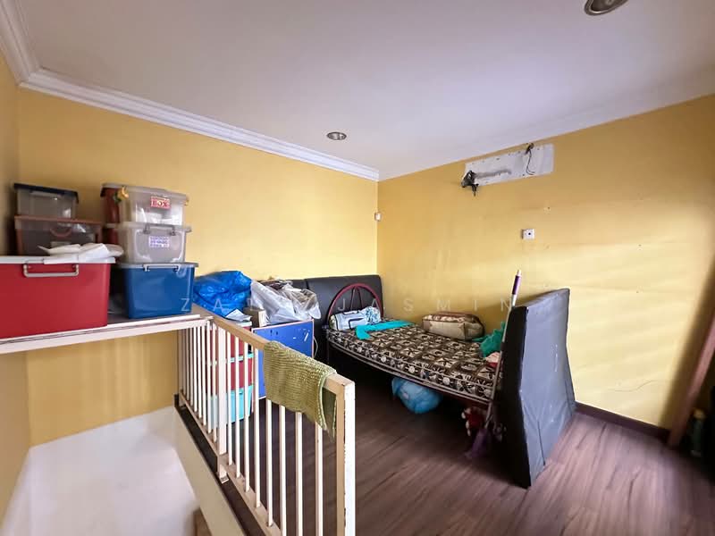 2-storey Terraced House for Sale in Taman Mutiara Indah (Puchong) - Zaty Jasmin - Bedroom - PropertyGuru.com.my