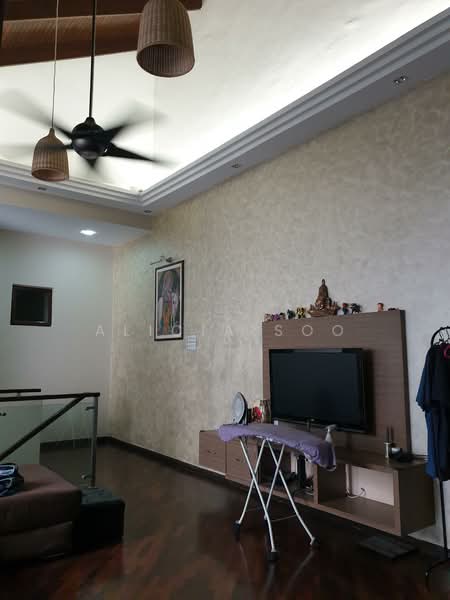 2-storey Terraced House for Sale in Bukit Rahman Putra (Sungai Buloh) - Alicia Soo - Living Room - PropertyGuru.com.my