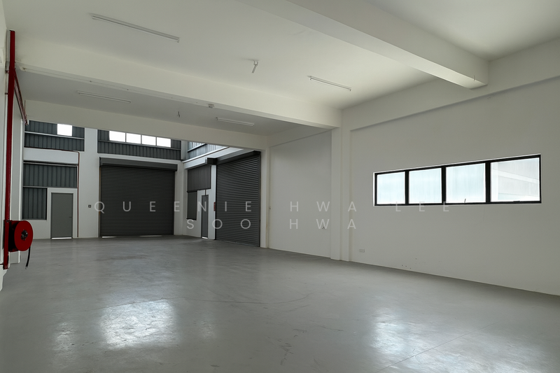 Factory for Rent in Setia Alam (Selangor) - Queenie Hwa Lee Soo Hwa - Interior - PropertyGuru.com.my