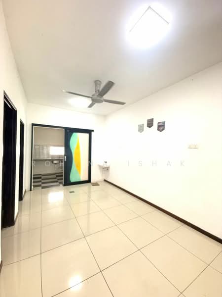 Terraced House for Rent in Kuala Selangor (Selangor) - Rohana Ishak - PropertyGuru.com.my