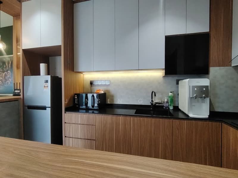 Condominium for Rent at Lovell @ Country Garden Danga Bay - Jensen Goh - Kitchen - PropertyGuru.com.my