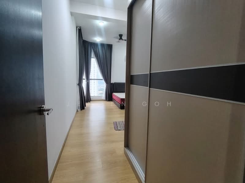 Condominium for Rent at Lovell @ Country Garden Danga Bay - Jensen Goh - Bedroom - PropertyGuru.com.my