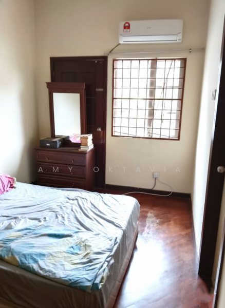 Subang Jaya untuk Untuk Dijual - RM 750,000, Feb 2026 - Bedroom - PropertyGuru.com.my