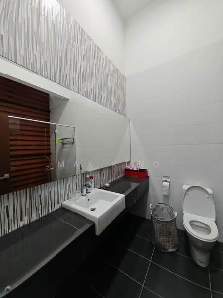 Bungalow for Sale in Kulai (Johor) - Max Keng - Bathroom - PropertyGuru.com.my