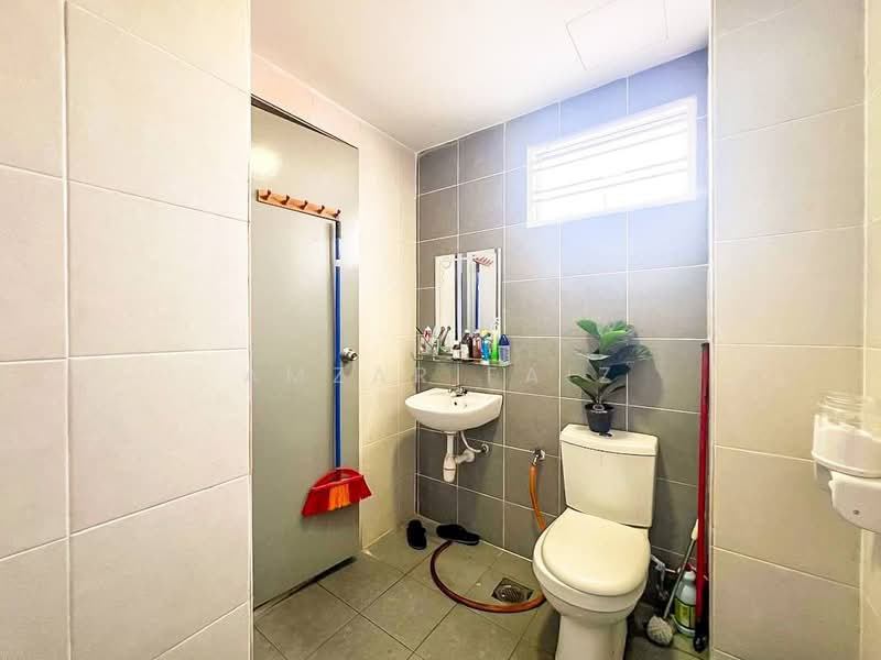 2-storey Terraced House for Sale in Kuala Selangor (Selangor) - Amzar Faiz - Bathroom - PropertyGuru.com.my