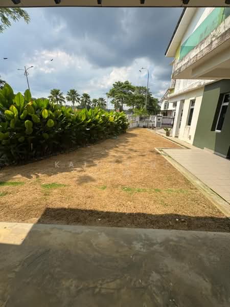 2-storey Terraced House for Sale in Taman Seri Austin (Tebrau) - Katherine Low - Exterior - PropertyGuru.com.my