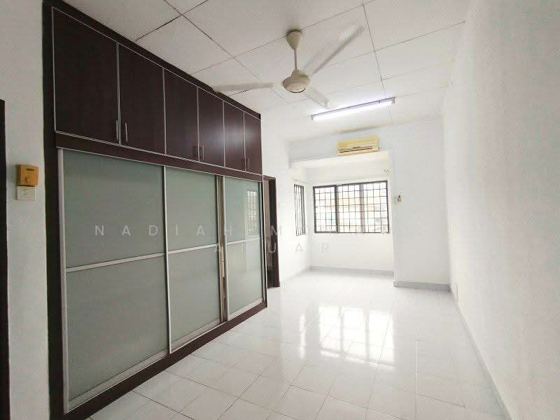 BK5 Bandar Kinrara @ Puchong untuk Untuk Dijual - RM 738,000, Feb 2026 - PropertyGuru.com.my