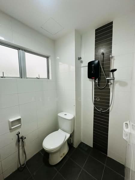 Viola untuk Untuk Disewa - RM 2,500 /bulan, Mac 2026 - Bathroom - PropertyGuru.com.my