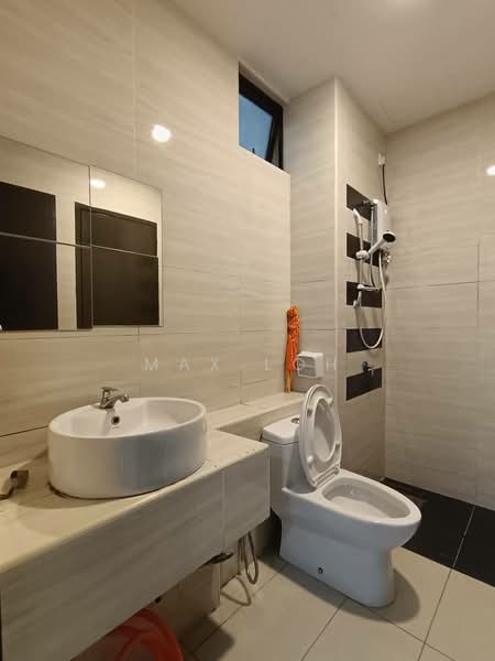D'Summit Residences untuk Untuk Disewa - RM 1,600 /bulan, Feb 2026 - Bathroom - PropertyGuru.com.my