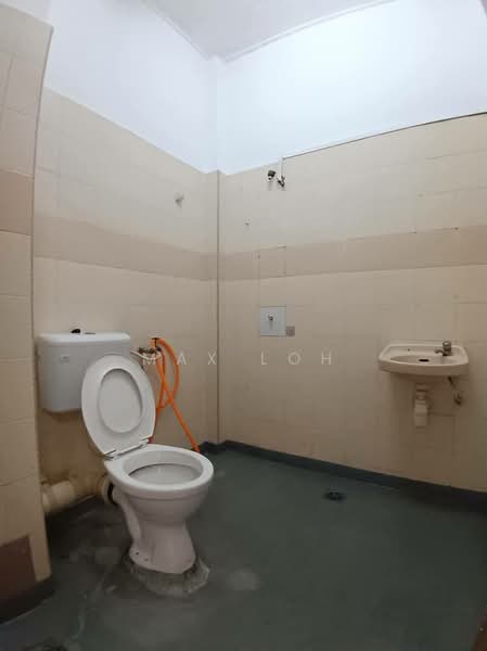 Riverria Condovilla untuk Untuk Disewa - RM 1,300 /bulan, Feb 2026 - Bathroom - PropertyGuru.com.my