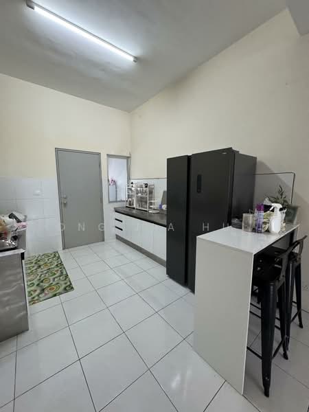 Laman Orkid Nilai Impian untuk Untuk Dijual - RM 499,999, Feb 2026 - Kitchen - PropertyGuru.com.my
