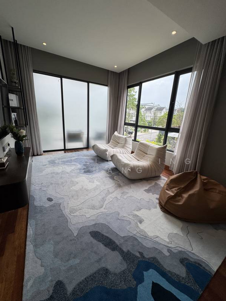 Bungalow for Sale in Mines Resort City (Seri Kembangan) - Kent Lee Jing Guang - Living Room - PropertyGuru.com.my