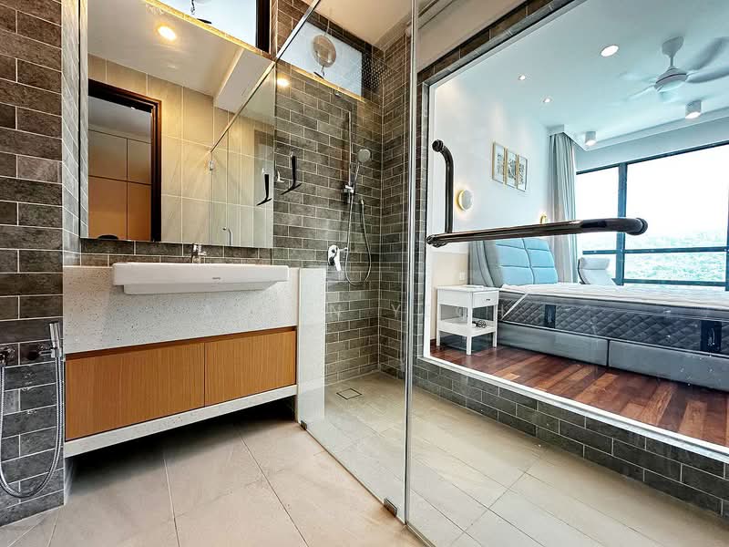 Queens Residences Q1 @ Queens Waterfront untuk Untuk Dijual - RM 2,100,000, Feb 2026 - Bathroom - PropertyGuru.com.my