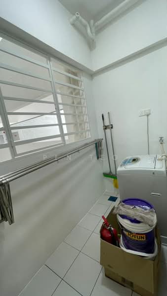 Kondominium untuk Dijual di The Zen - Pen Teo - Balcony - PropertyGuru.com.my