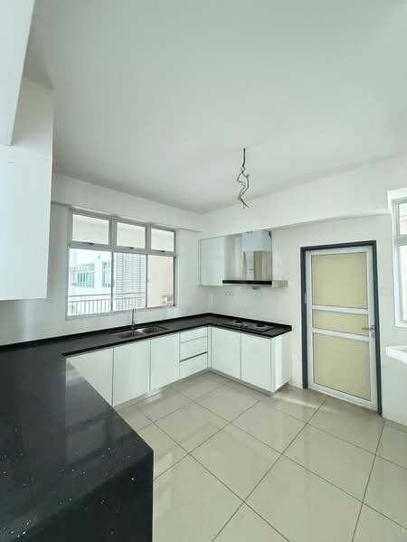 Condominium for Sale at Primero Heights - Vynecia Oh - Kitchen - PropertyGuru.com.my