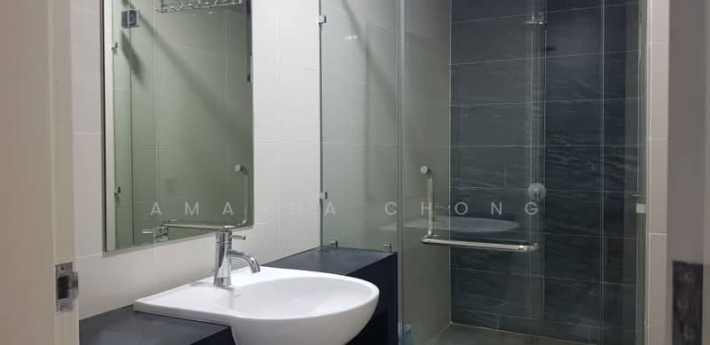 Service Residence for Rent at Pearl Suria - Amanda Chong - Bathroom - PropertyGuru.com.my