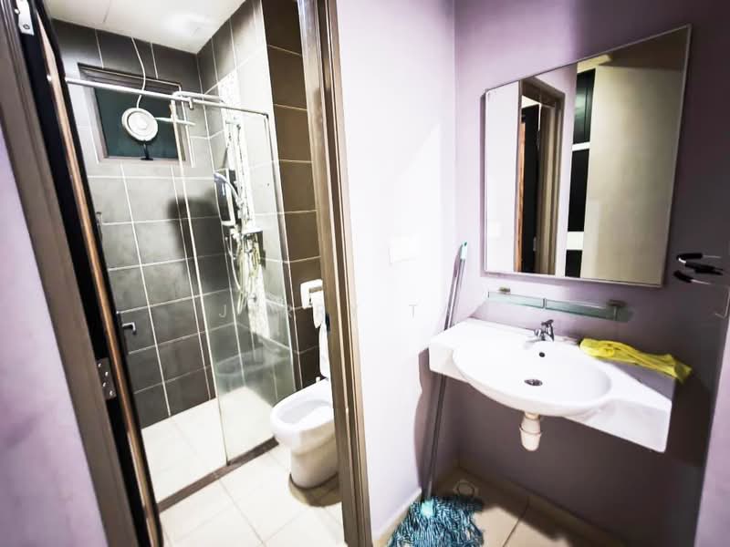Condominium for Rent at Tree Sparina - Jerry Tan - Bathroom - PropertyGuru.com.my