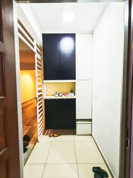 Condominium for Rent at Tree Sparina - Jerry Tan - Entrance - PropertyGuru.com.my