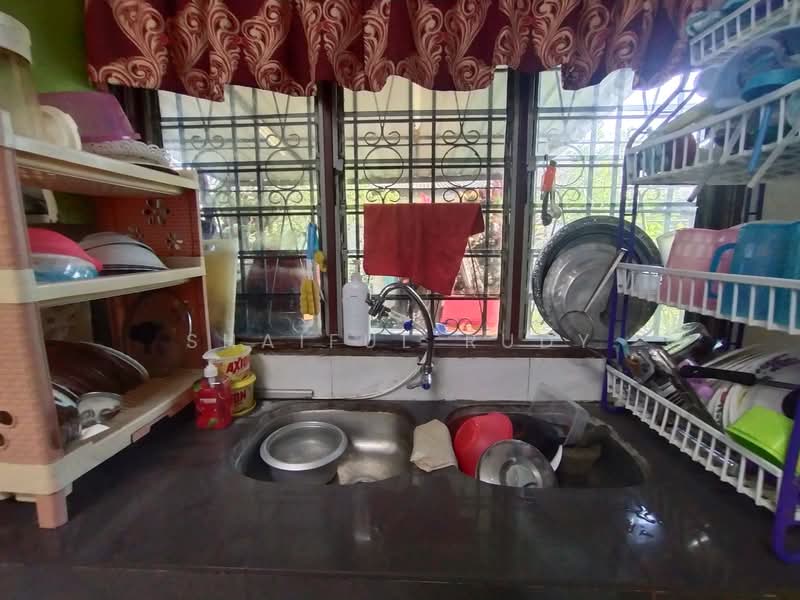 Bungalow for Sale in Sentul (Kuala Lumpur) - Shaiful Rudy - Kitchen - PropertyGuru.com.my