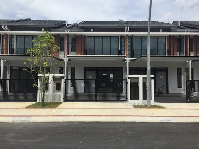 2-storey Terraced House for Rent in Shah Alam (Selangor) - Azuwan Dol - Exterior - PropertyGuru.com.my