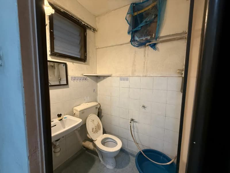 Flat for Sale at Sri Lanang - Meng . - Bathroom - PropertyGuru.com.my